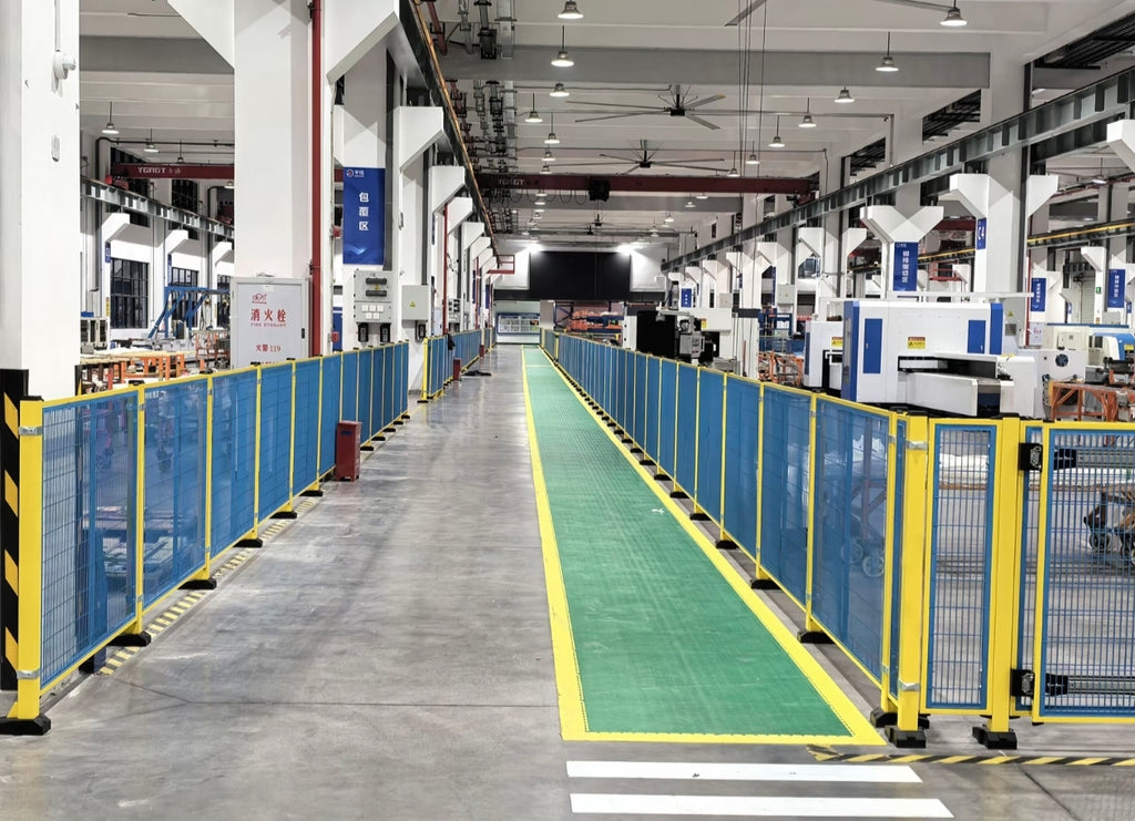 Robot workcell fencing customization example 5