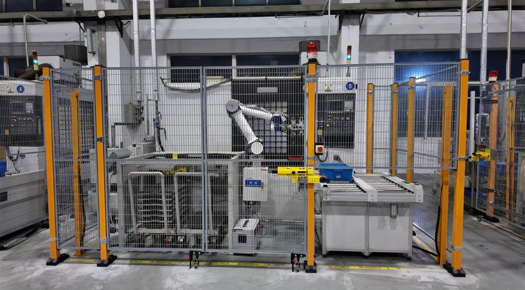 Robot workcell fencing customization example 7